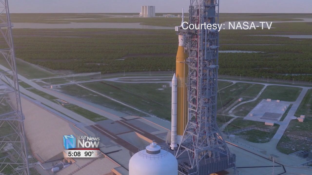 NASA plans next trip to the moon with Artemis 3.jpg